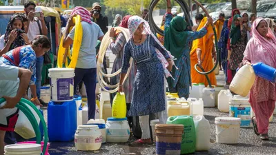 delhi water crisis  जल मंत्री आतिशी ने पानी की मांग को लेकर शुरू किया अनिश्चितकालीन अनशन