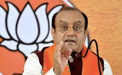 sudhanshu trivedi   राहुल गांधी 55 वर्ष के हो गए  लेकिन उनका बचपना नहीं जा रहा