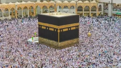 saudi arabia haj yatra  सऊदी अरब में भीषण गर्मी के बीच इस साल haj yatra के दौरान सैंकड़ों लोगों की मौत